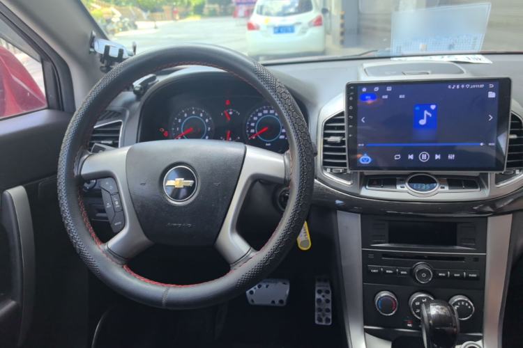 Used Chevrolet Captiva 2014 2.4L Two-Wheel Drive Urban Version 7 Seats Steering Wheel