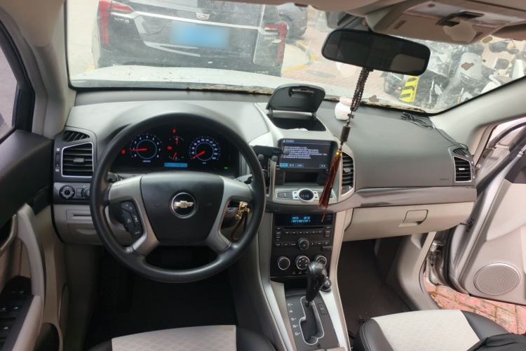 Used Chevrolet Captiva 2014 2.4L Two-Wheel Drive City Edition 5 Seats Center Console