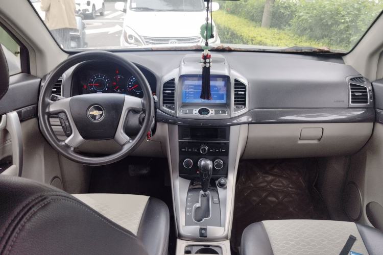 Used Chevrolet Captiva 2014 2.4L Two-Wheel Drive City Edition 5 Seats Center Console