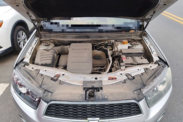 Used Chevrolet Captiva 2014 2.4L 4x4 Flagship Edition 7 Seats Engine Bay