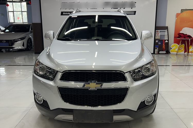 Used Chevrolet Captiva 2014 2.4L Two-Wheel Drive Urban Version 7 Seats Exterior 1