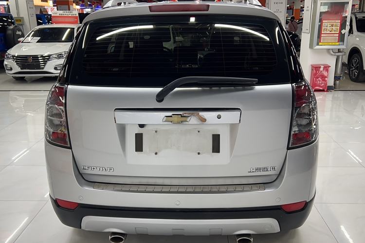 Used Chevrolet Captiva 2014 2.4L Two-Wheel Drive Urban Version 7 Seats Exterior 4