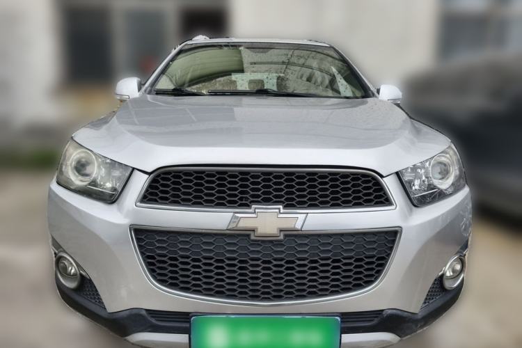 Used Chevrolet Captiva 2014 2.4L 4x4 Flagship Edition 7 Seats Front