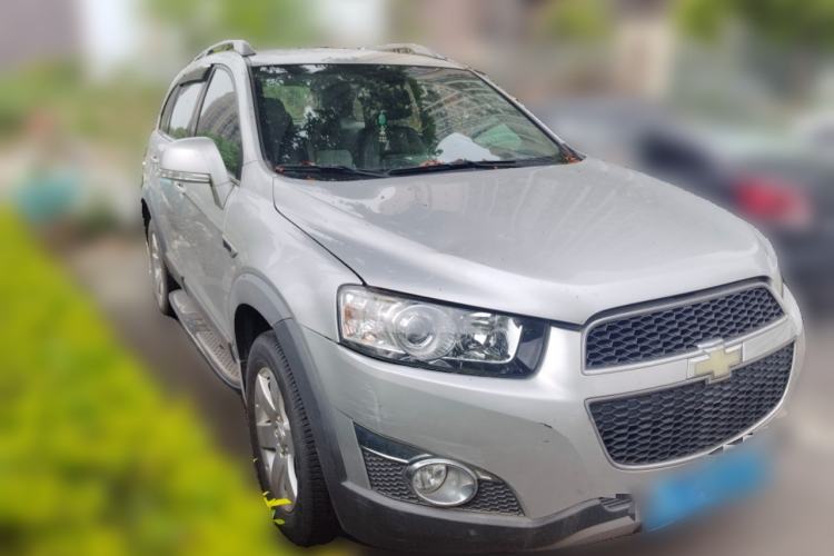 Used Chevrolet Captiva 2014 2.4L Two-Wheel Drive City Edition 5 Seats Front Right 45 Deg