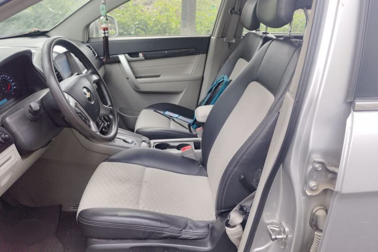 Used Chevrolet Captiva 2014 2.4L Two-Wheel Drive City Edition 5 Seats Left Front Seat