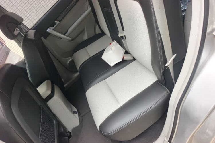 Used Chevrolet Captiva 2014 2.4L Two-Wheel Drive City Edition 5 Seats Left Rear Seat