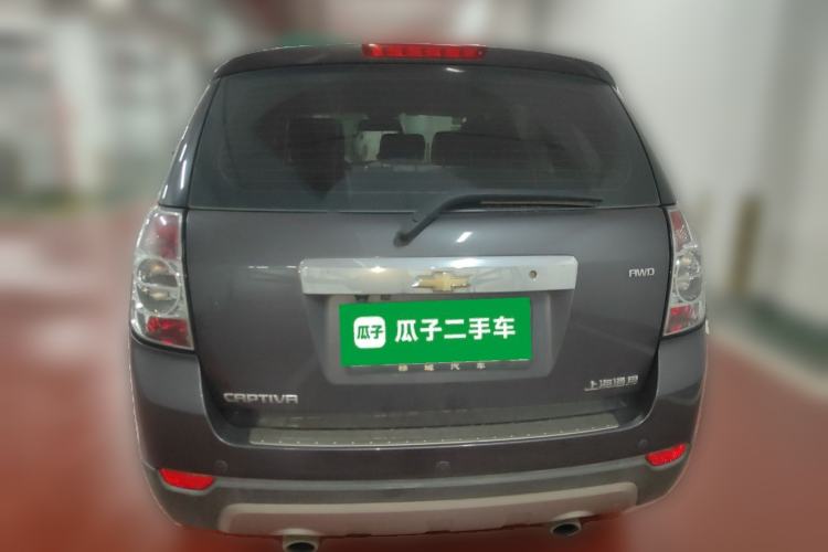 Used Chevrolet Captiva 2014 2.4L 4x4 Flagship Edition 7 Seats Rear