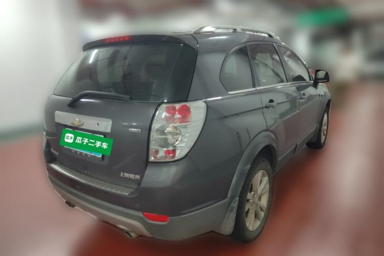 Used Chevrolet Captiva 2014 2.4L 4x4 Flagship Edition 7 Seats Rear Right 45 Deg