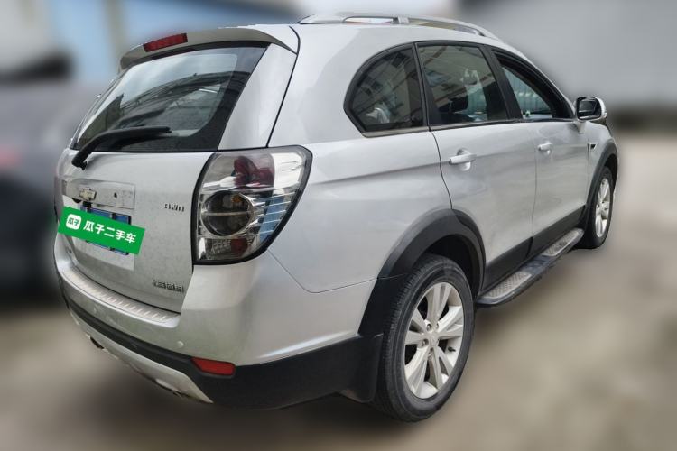 Used Chevrolet Captiva 2014 2.4L 4x4 Flagship Edition 7 Seats Rear Right 45 Deg