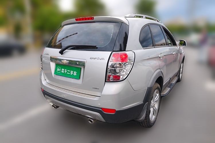 Used Chevrolet Captiva 2014 2.4L 4x4 Flagship Edition 7 Seats Rear Right 45 Deg