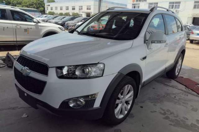 Used Chevrolet Captiva 2014 2.4L 4x4 Flagship Edition 7 Seats