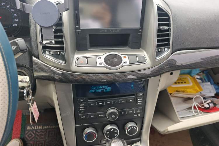 Used Chevrolet Captiva 2014 2.4L Two-Wheel Drive City Edition 5 Seats Audio And AC Panel