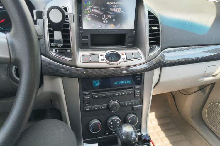 Used Chevrolet Captiva 2014 2.4L Two-Wheel Drive City Edition 5 Seats Audio And AC Panel