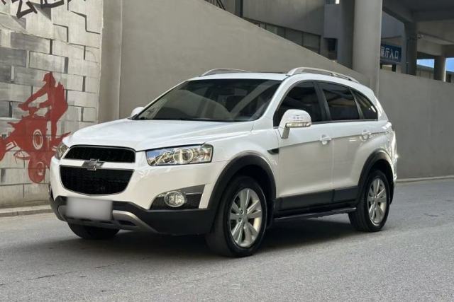Used Chevrolet Captiva 2014 2.4L 4x4 Flagship Edition 7 Seats