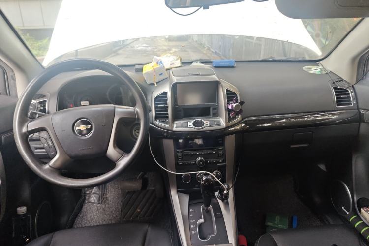 Used Chevrolet Captiva 2014 2.4L Two-Wheel Drive Urban Version 7 Seats Center Console