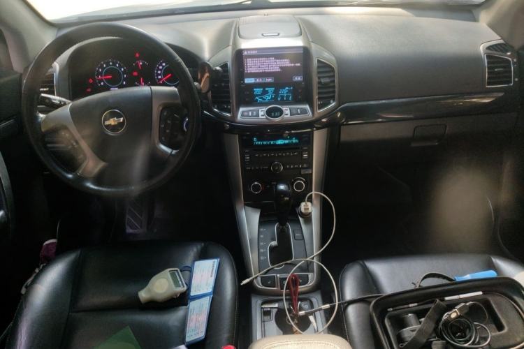Used Chevrolet Captiva 2014 2.4L 4x4 Flagship Edition 7 Seats Center Console