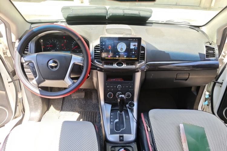 Used Chevrolet Captiva 2014 2.4L Two-Wheel Drive Urban Version 7 Seats Center Console