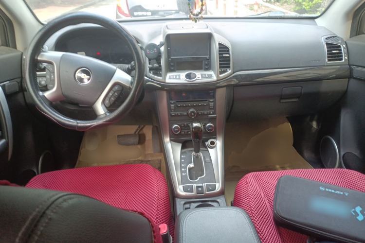 Used Chevrolet Captiva 2014 2.4L 4x4 Flagship Edition 7 Seats Center Console