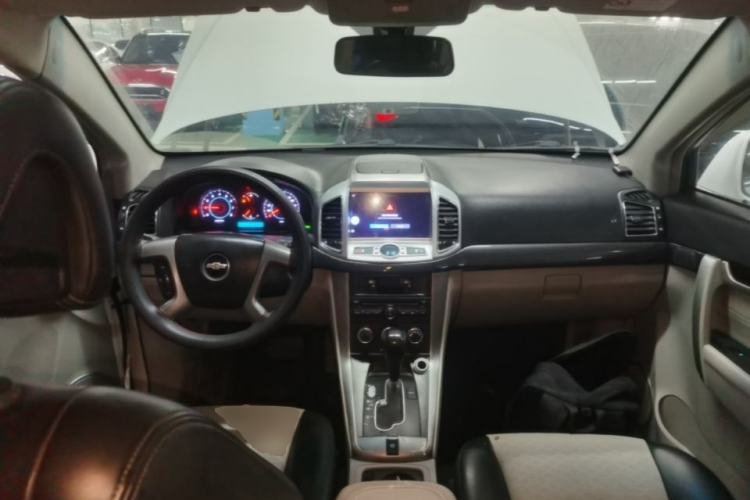 Used Chevrolet Captiva 2014 2.4L Two-Wheel Drive City Edition 5 Seats Center Console