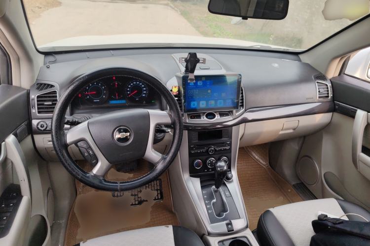 Used Chevrolet Captiva 2014 2.4L Two-Wheel Drive City Edition 5 Seats Center Console