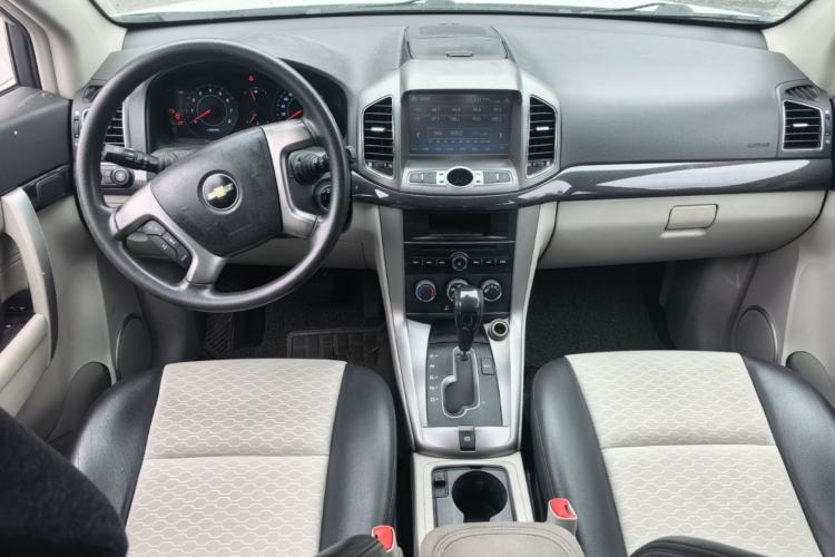 Used Chevrolet Captiva 2014 2.4L Two-Wheel Drive City Edition 5 Seats Center Console