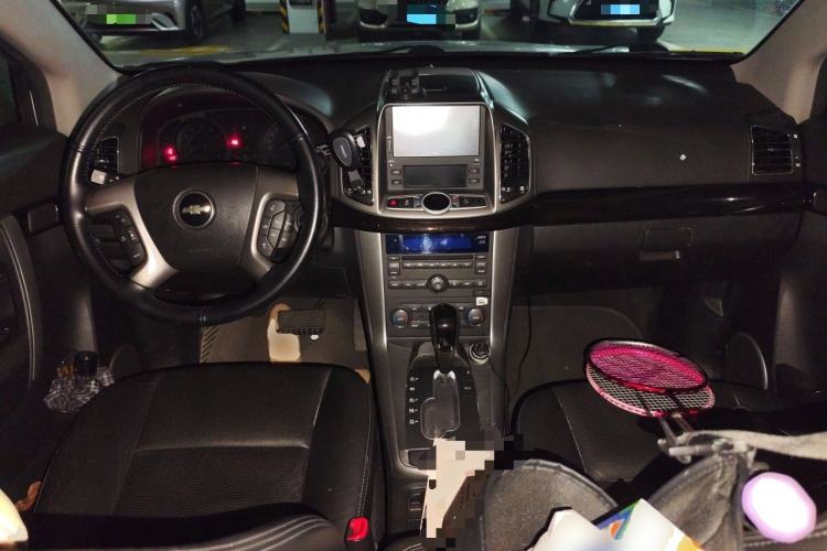 Used Chevrolet Captiva 2014 2.4L 4x4 Flagship Edition 7 Seats Center Console