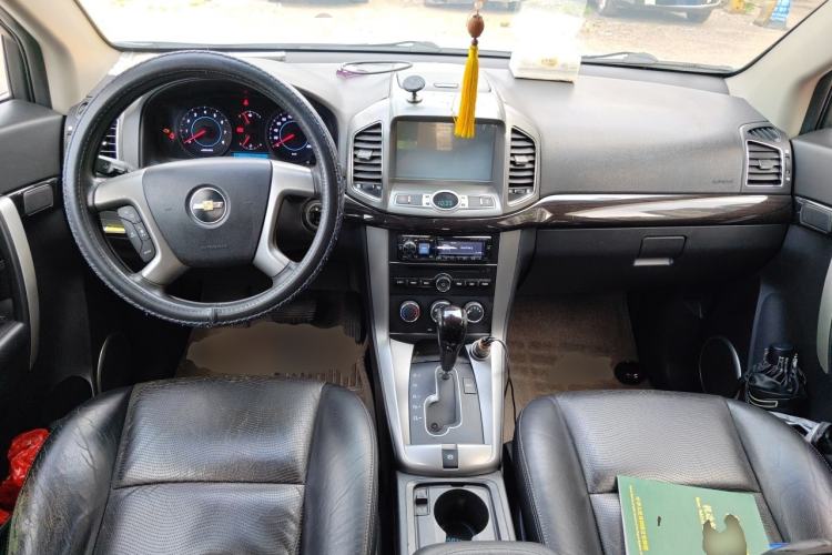 Used Chevrolet Captiva 2014 2.4L Two-Wheel Drive Urban Version 7 Seats Center Console