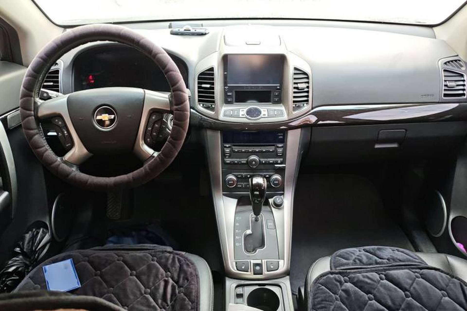 Used Chevrolet Captiva 2014 2.4L 4x4 Flagship Edition 7 Seats Center Console