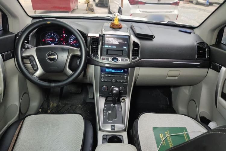 Used Chevrolet Captiva 2014 2.4L Two-Wheel Drive City Edition 5 Seats Center Console