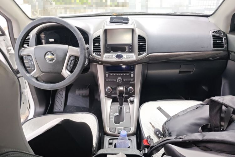 Used Chevrolet Captiva 2014 2.4L 4x4 Flagship Edition 7 Seats Center Console