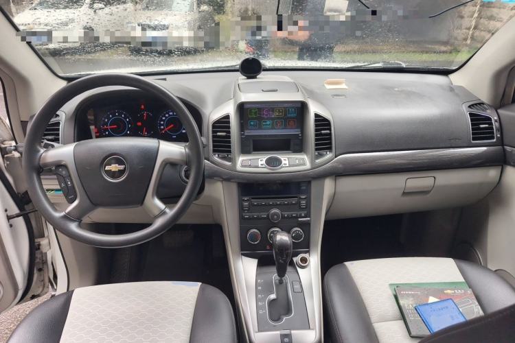 Used Chevrolet Captiva 2014 2.4L Two-Wheel Drive City Edition 5 Seats Center Console