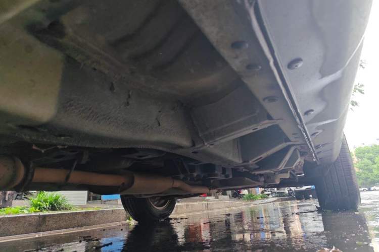 Used Chevrolet Captiva 2014 2.4L Two-Wheel Drive Urban Version 7 Seats Chassis Front Left