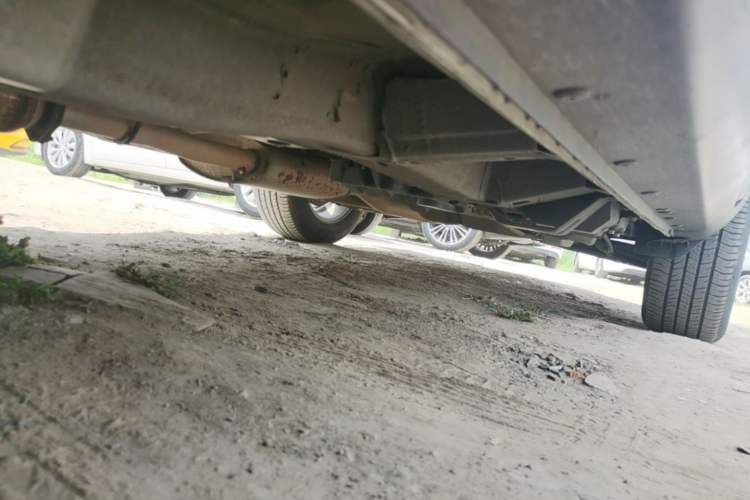 Used Chevrolet Captiva 2014 2.4L Two-Wheel Drive Urban Version 7 Seats Chassis Front Left