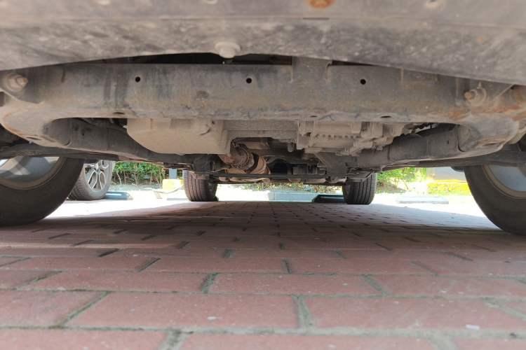 Used Chevrolet Captiva 2014 2.4L Two-Wheel Drive Urban Version 7 Seats Chassis Front