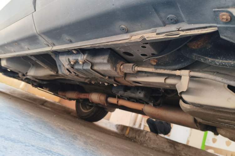 Used Chevrolet Captiva 2014 2.4L Two-Wheel Drive Urban Version 7 Seats Chassis Rear Left