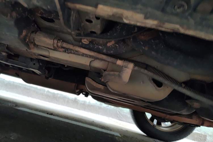 Used Chevrolet Captiva 2014 2.4L 4x4 Flagship Edition 7 Seats Chassis Rear Left