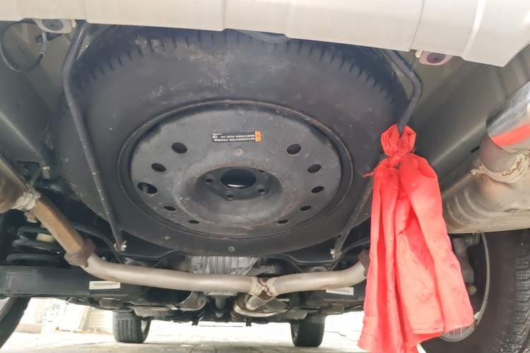 Used Chevrolet Captiva 2014 2.4L 4x4 Flagship Edition 7 Seats Chassis Rear