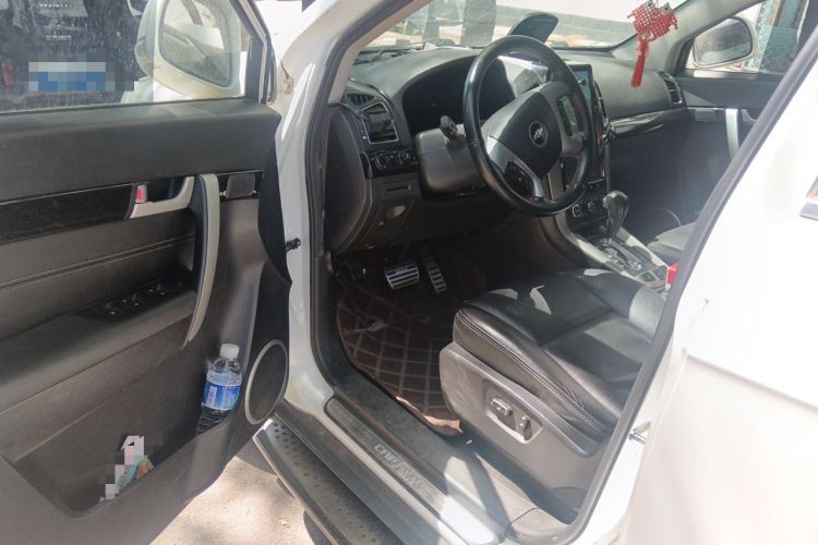 Used Chevrolet Captiva 2014 2.4L 4x4 Flagship Edition 7 Seats Driver Seat