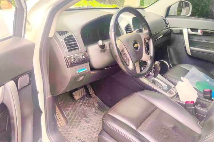 Used Chevrolet Captiva 2014 2.4L 4x4 Flagship Edition 7 Seats Driver Seat