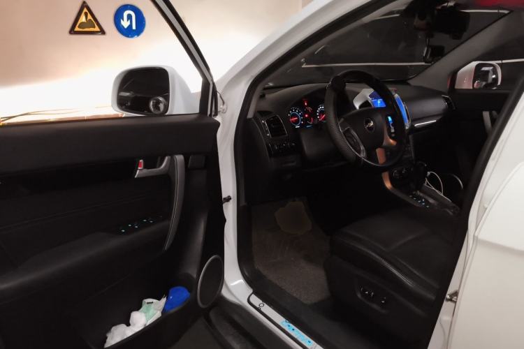 Used Chevrolet Captiva 2014 2.4L 4x4 Flagship Edition 7 Seats Driver Seat
