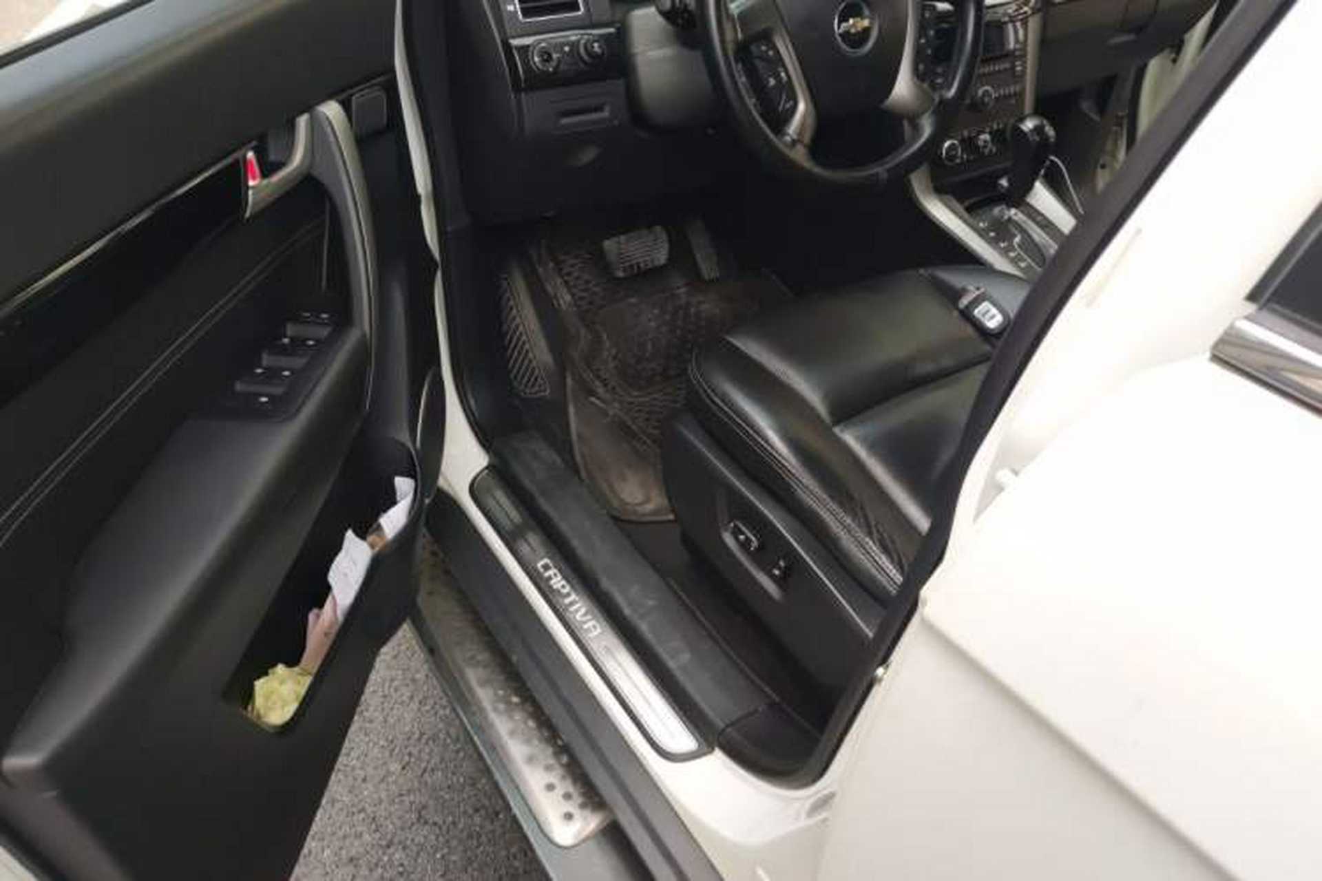 Used Chevrolet Captiva 2014 2.4L 4x4 Flagship Edition 7 Seats Driver Seat