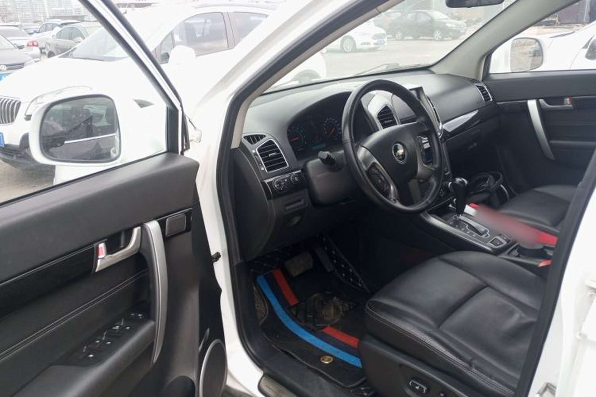 Used Chevrolet Captiva 2014 2.4L 4x4 Flagship Edition 7 Seats Driver Seat
