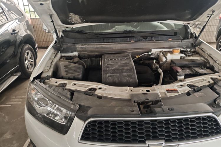 Used Chevrolet Captiva 2014 2.4L 4x4 Flagship Edition 7 Seats Engine Bay Right