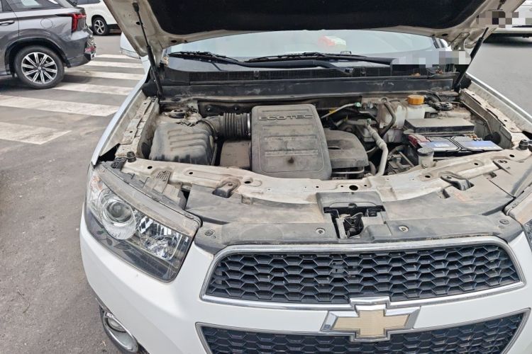 Used Chevrolet Captiva 2014 2.4L Two-Wheel Drive City Edition 5 Seats Engine Bay Right