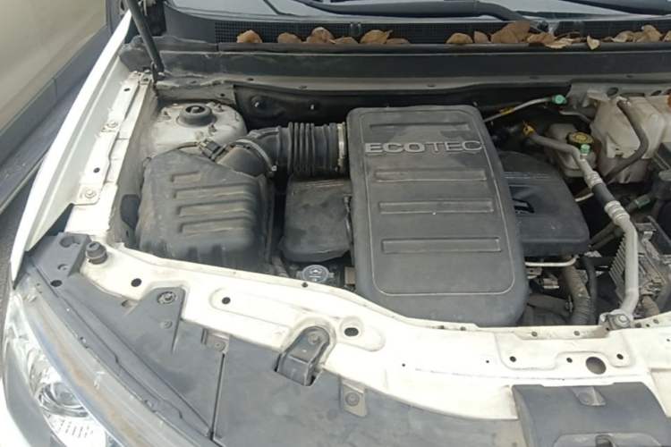 Used Chevrolet Captiva 2014 2.4L Two-Wheel Drive City Edition 5 Seats Engine Bay Right