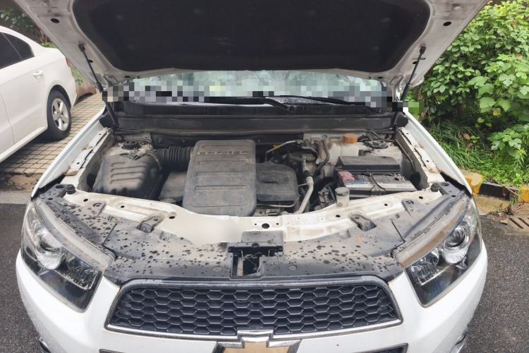 Used Chevrolet Captiva 2014 2.4L Two-Wheel Drive City Edition 5 Seats Engine Bay