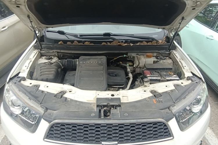 Used Chevrolet Captiva 2014 2.4L Two-Wheel Drive City Edition 5 Seats Engine Bay