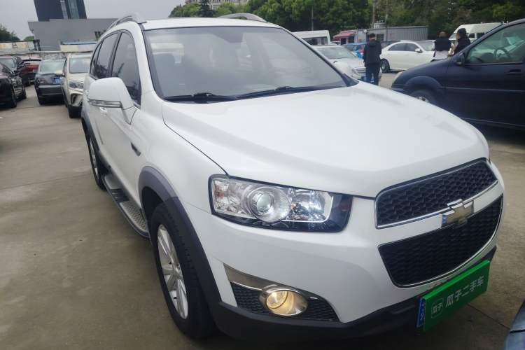 Used Chevrolet Captiva 2014 2.4L 4x4 Flagship Edition 7 Seats Exterior 1