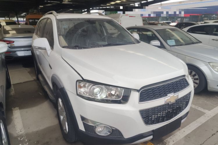 Used Chevrolet Captiva 2014 2.4L Two-Wheel Drive Urban Version 7 Seats Exterior 1