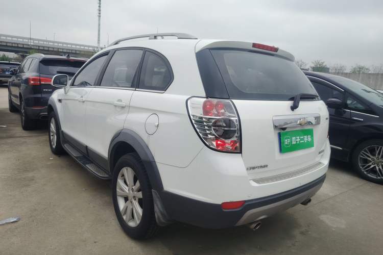 Used Chevrolet Captiva 2014 2.4L 4x4 Flagship Edition 7 Seats Exterior 2